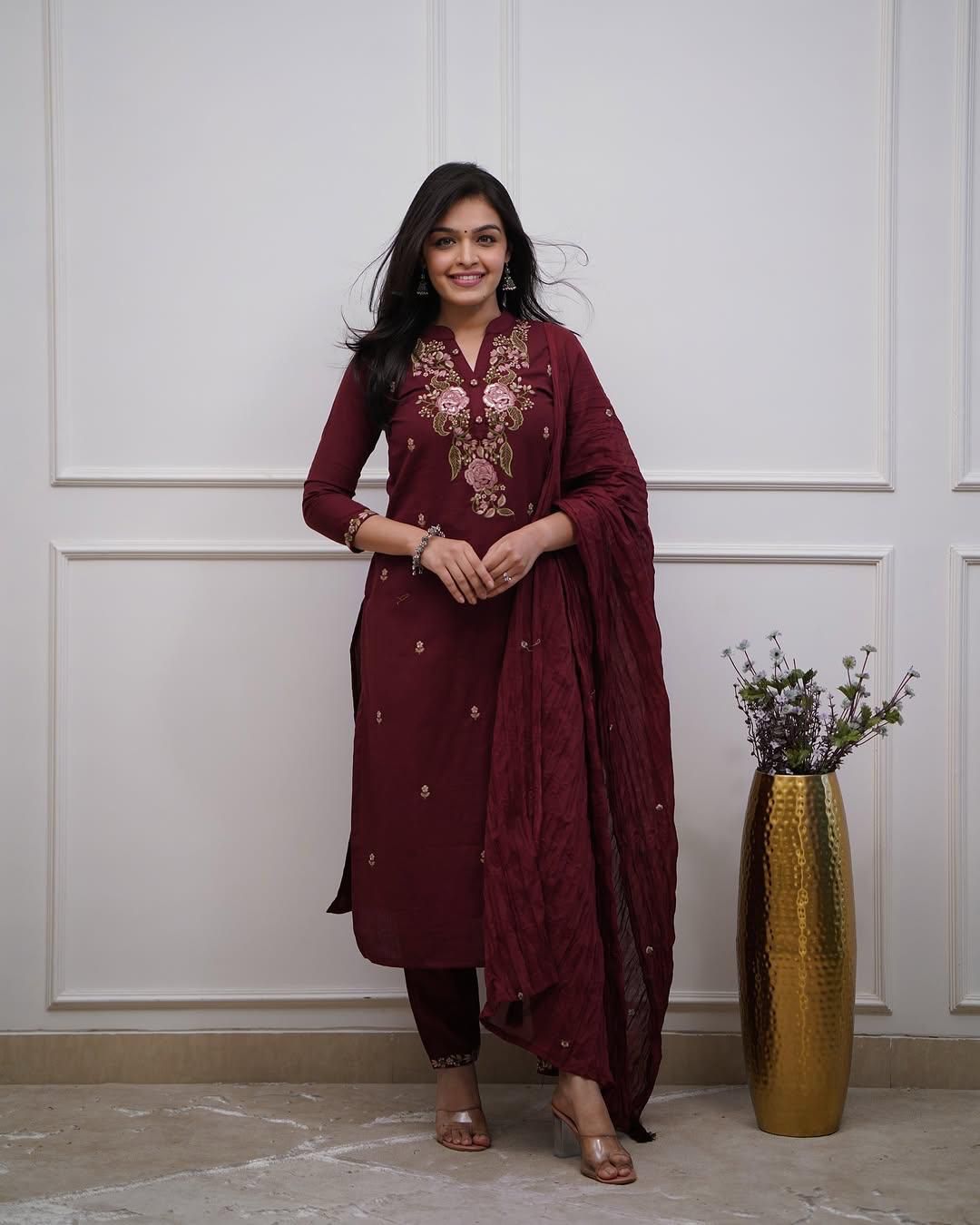 Zehra – Embroidered Kurta Set with Crushed Dupatta