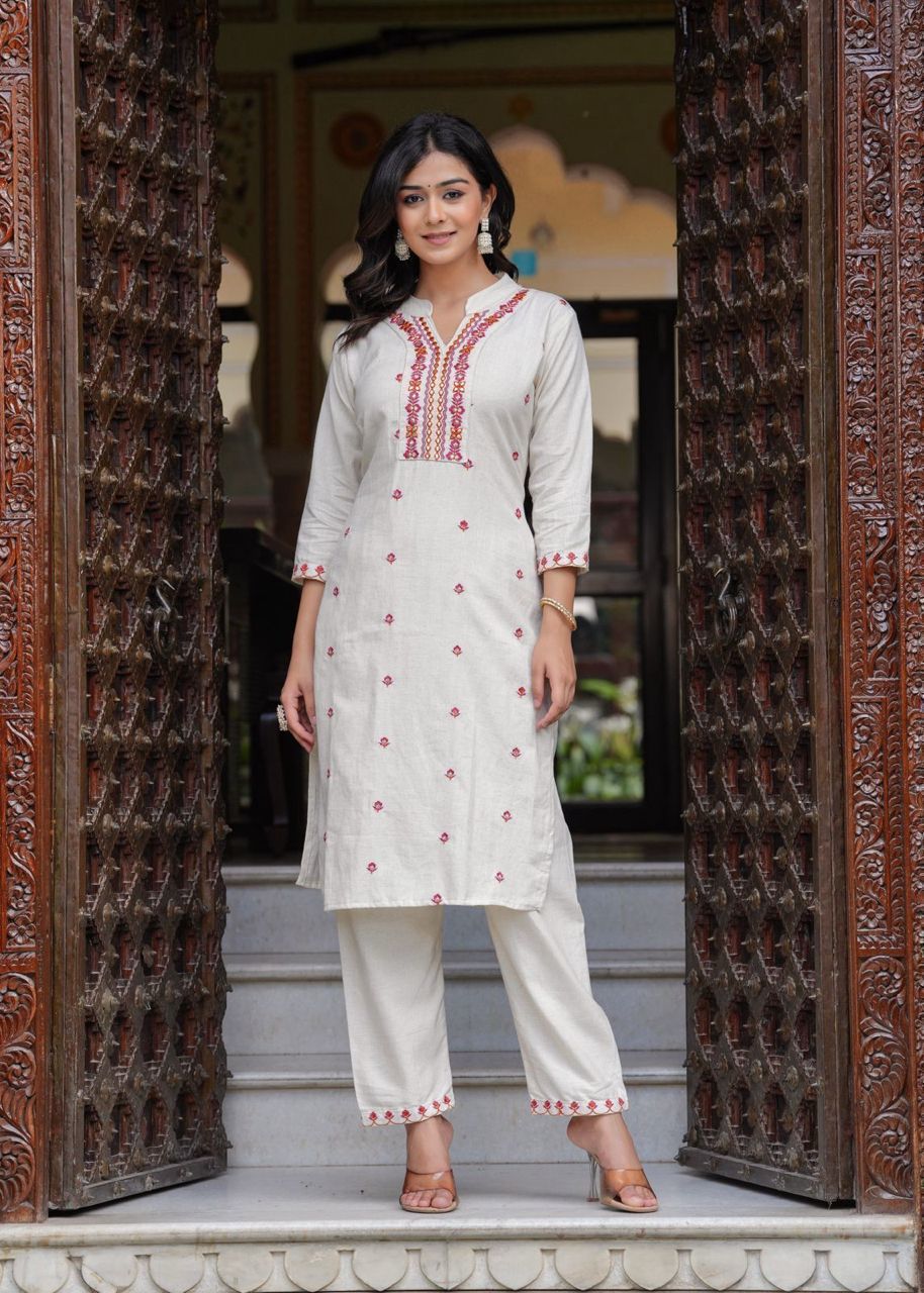 Aangan – Embroidered Cotton Suit Set with Printed Dupatta